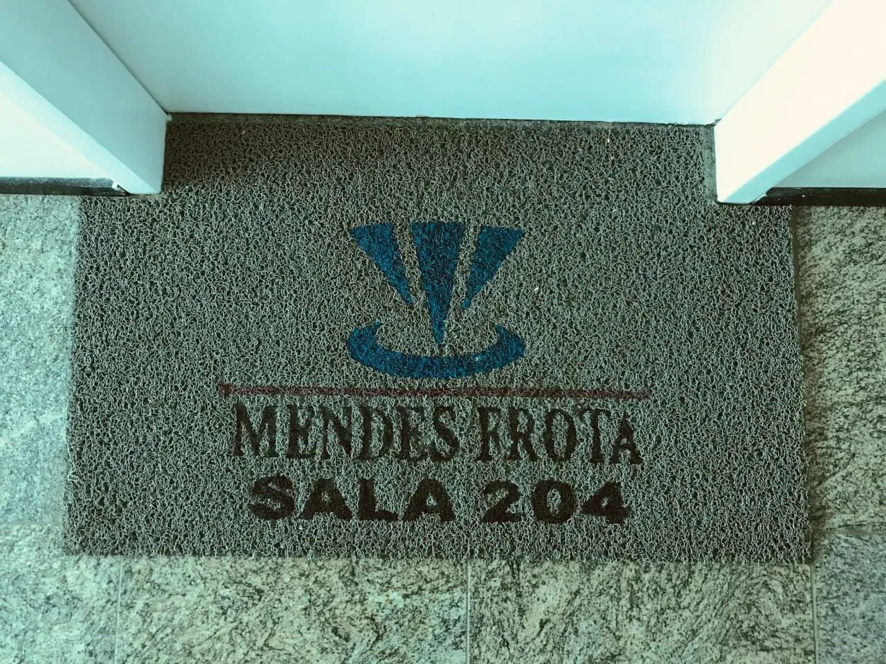 Vendo sala no Edifício Mendes Frota - Foto 2