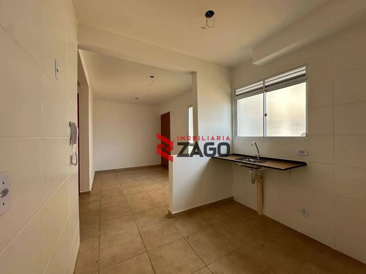Apartamento com 2 dormitórios para alugar, 41 m² por R$ 1.200,01/mês - Jardim do Lago - Ub - Foto 2