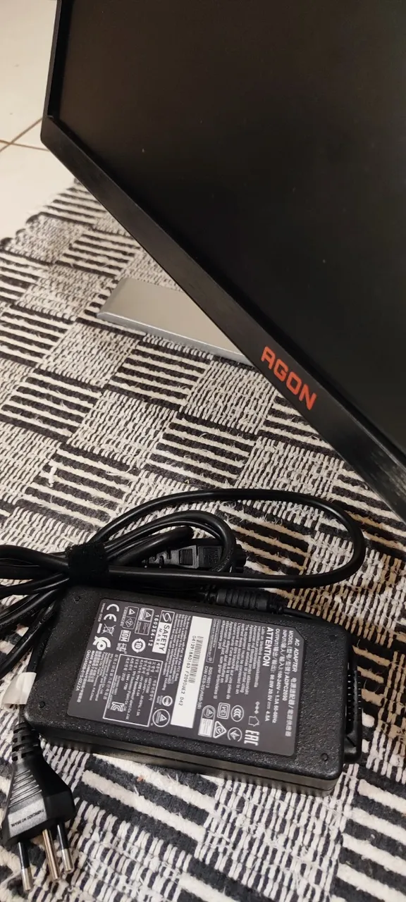 Monitor Gamer Agon AOC 24,5 polegadas 240hz