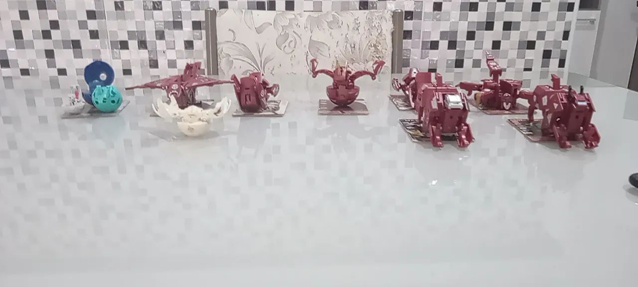 Bakugan Maxus Dragonoid 7 em 1 + 8 cartas Bakugan + 4 bakugans + 1 hand spinner - Foto 3