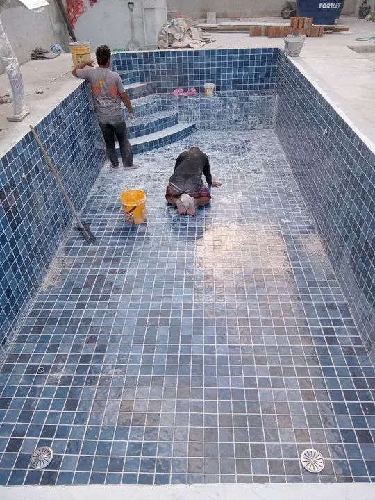 Faço piscina de alvenaria e concreto  - Foto 2
