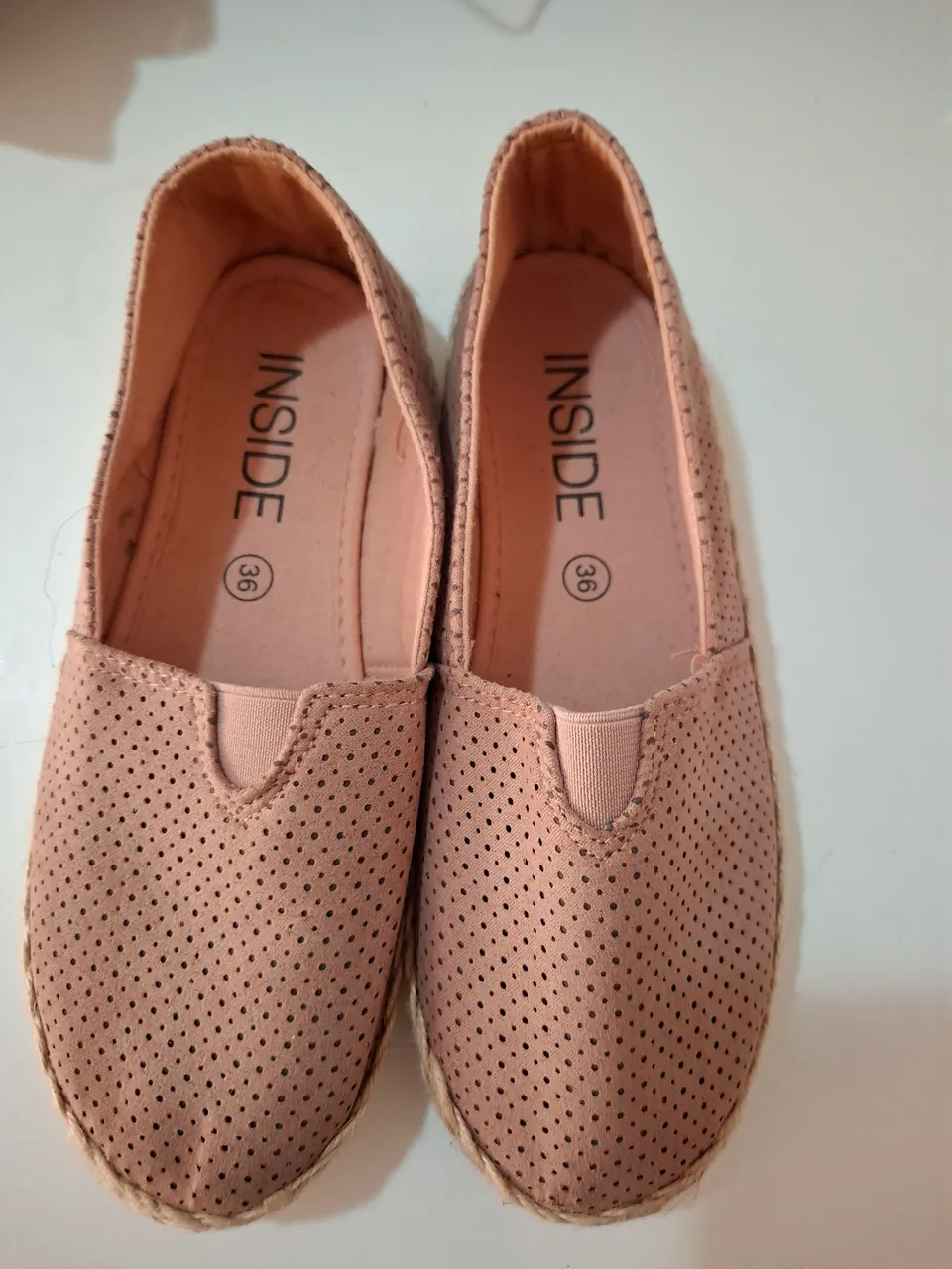 Sapatilha Feminina Rosa Perfurada - Tamanho 36