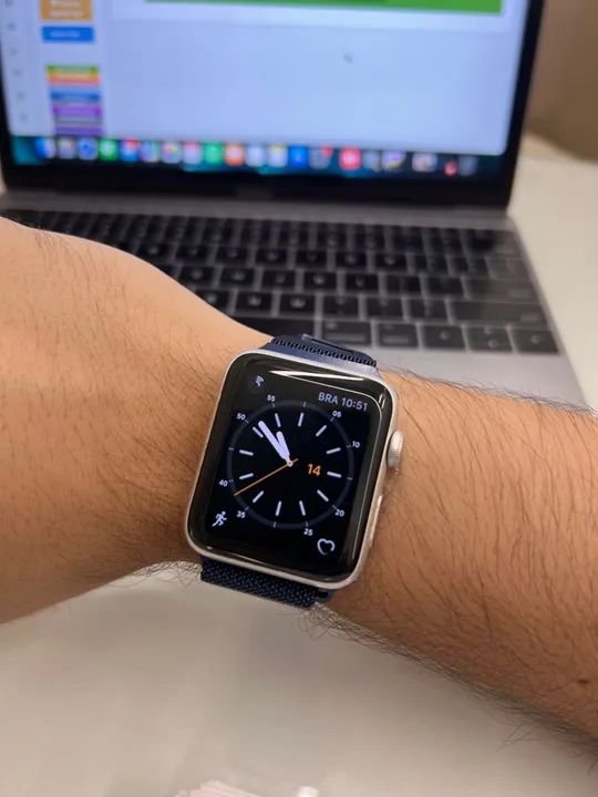 Apple Watch Série 3 - 42mm 