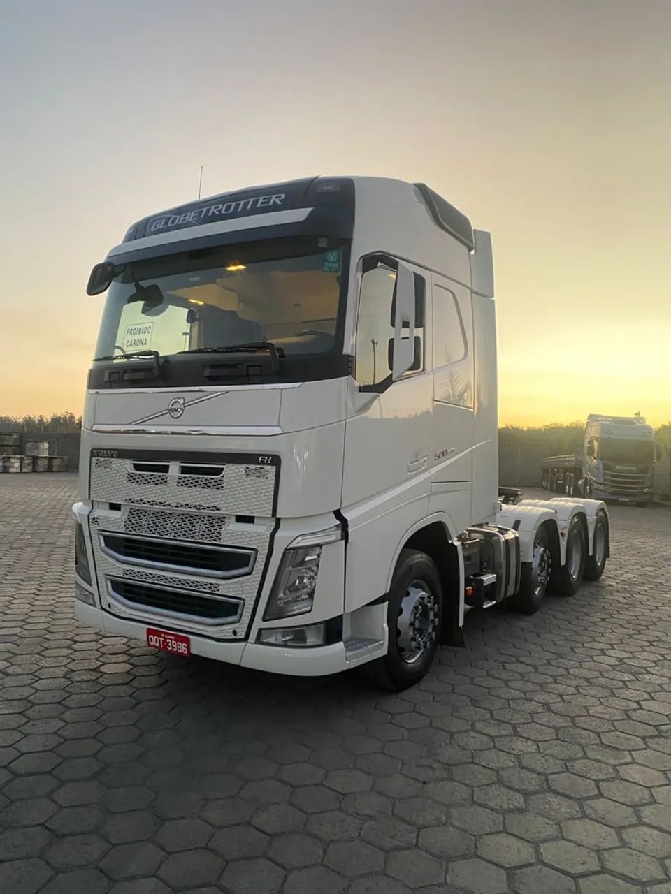 Volvo FH 500 8X2 2020  - Foto 2