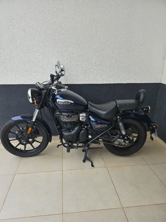 Vendo Royal ,meteor 350 cc super nova ,único dono ,4000km