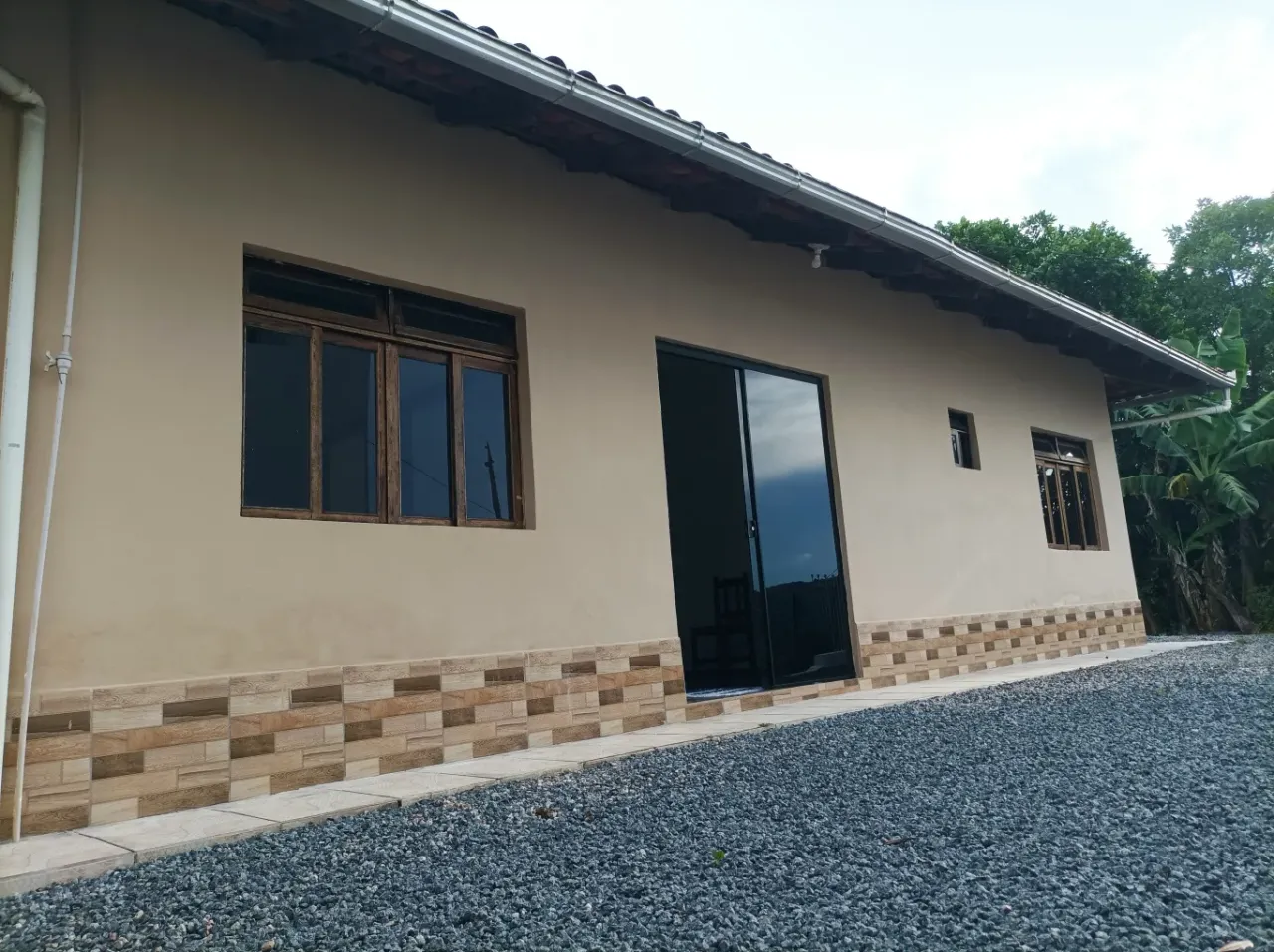 Casa com 3 dormitórios e 2 kitnets de aluguel no Progresso