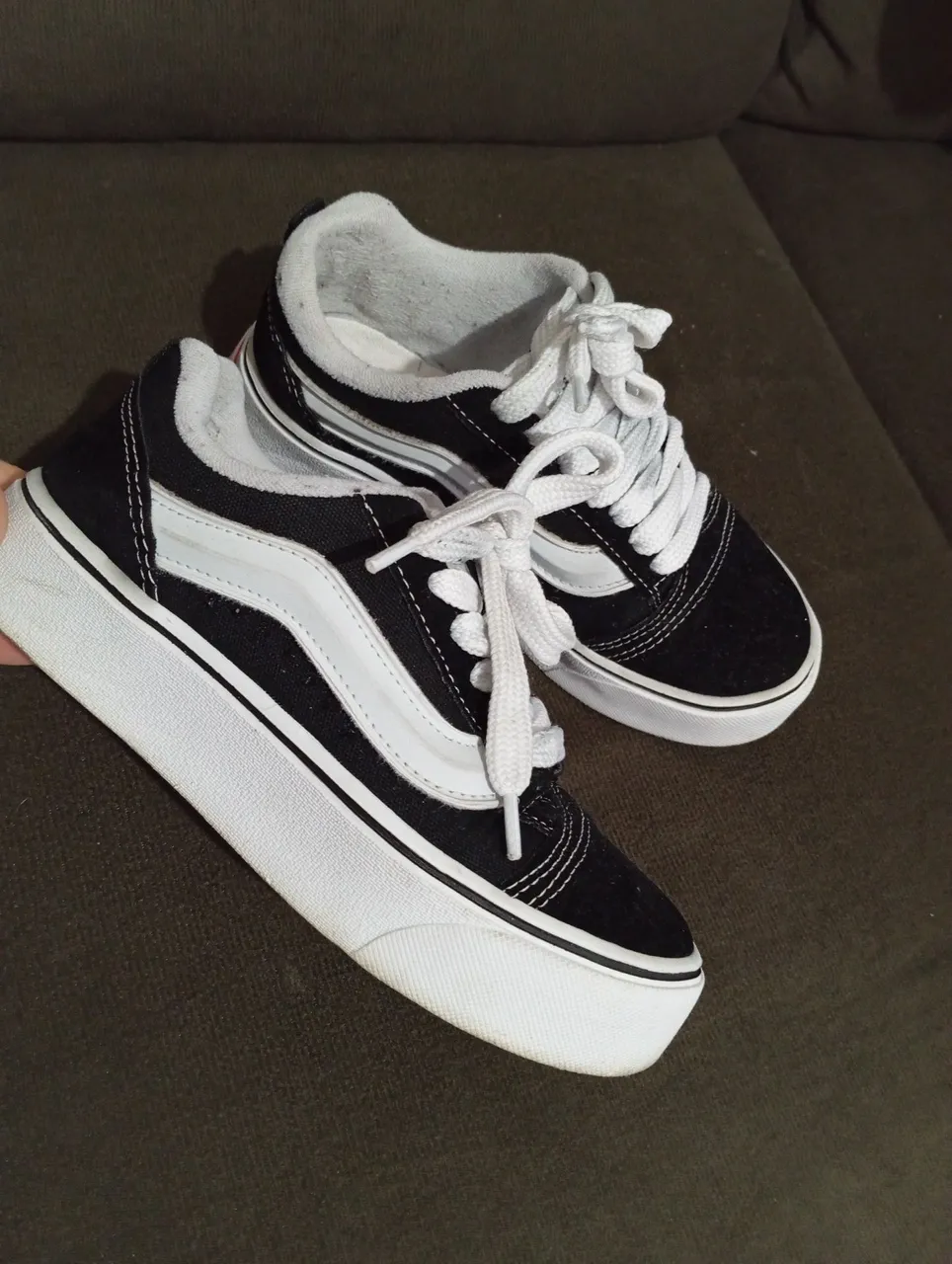 Tênis Vans Old Skool plataforma preto e branco