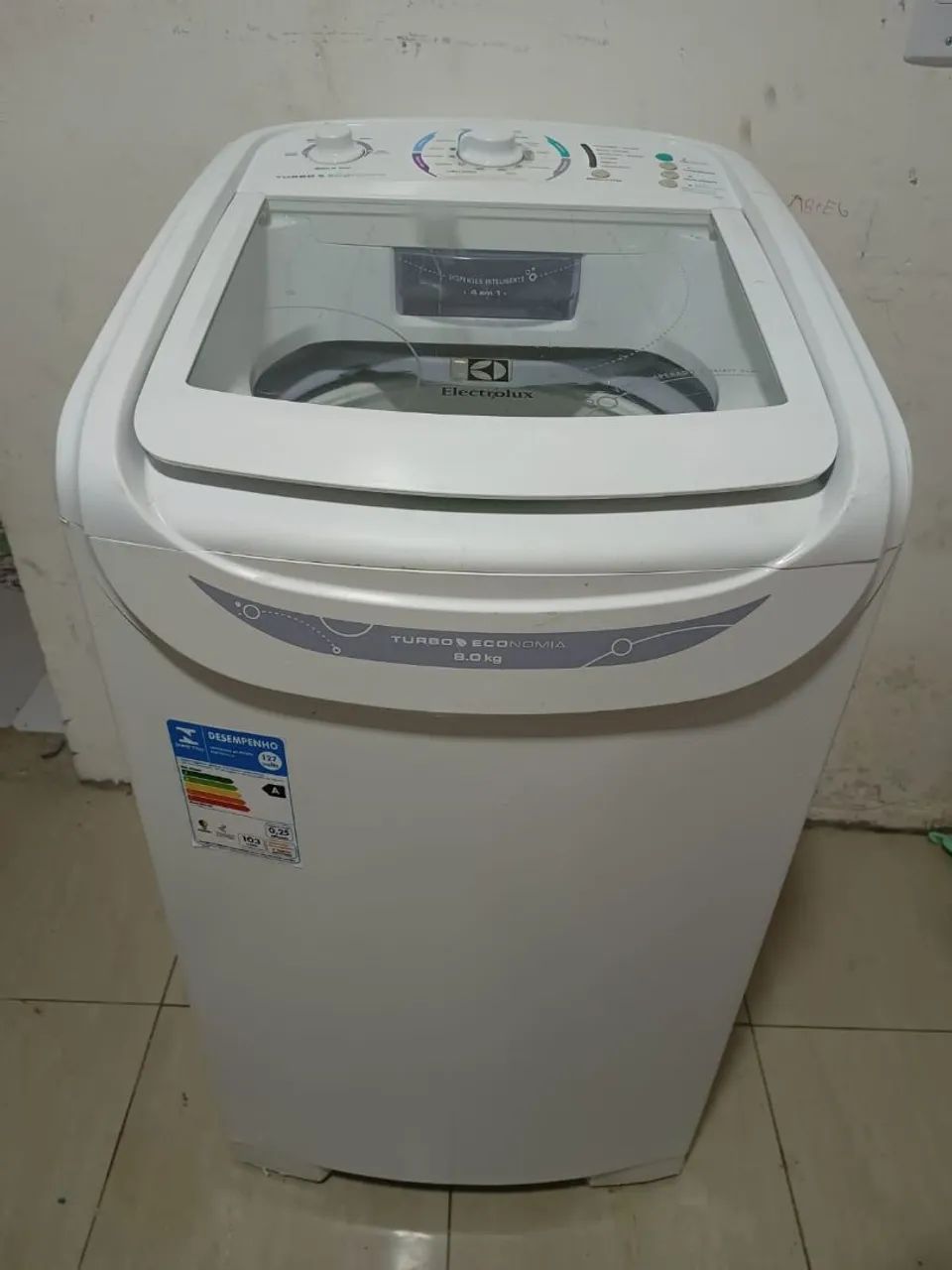 Máquina de Lavar Electrolux 8kg Turbo Economia