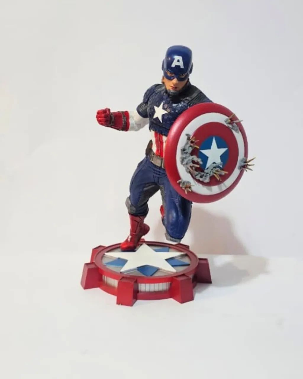 Capitão América Marvel Gallery da Diamond Select Toys - Foto 2