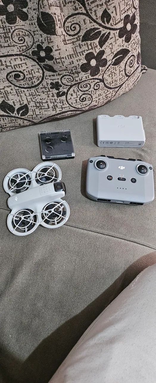 Drone DJI Neo - Novo - Com Acessórios - Foto 5