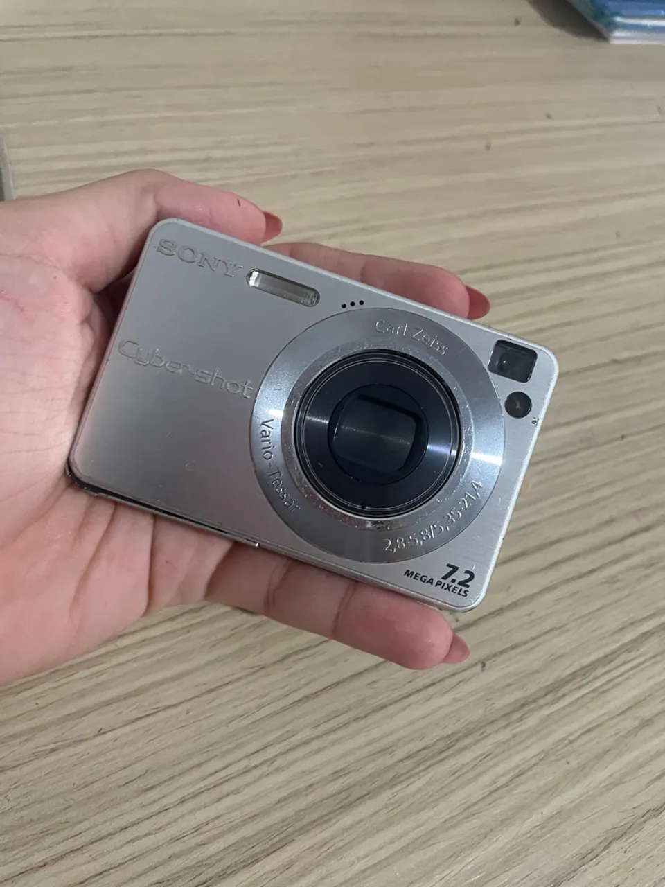 Câmera Sony Cyber-shot 7.2MP