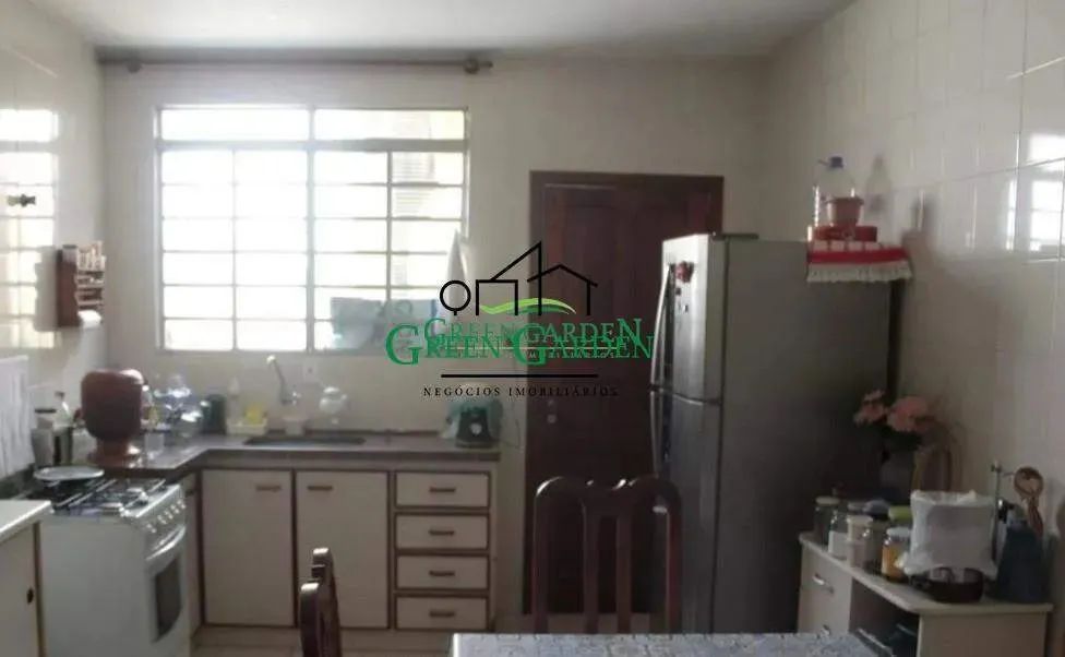CASA A VENDA NO CENTRO EM JUNDIAI