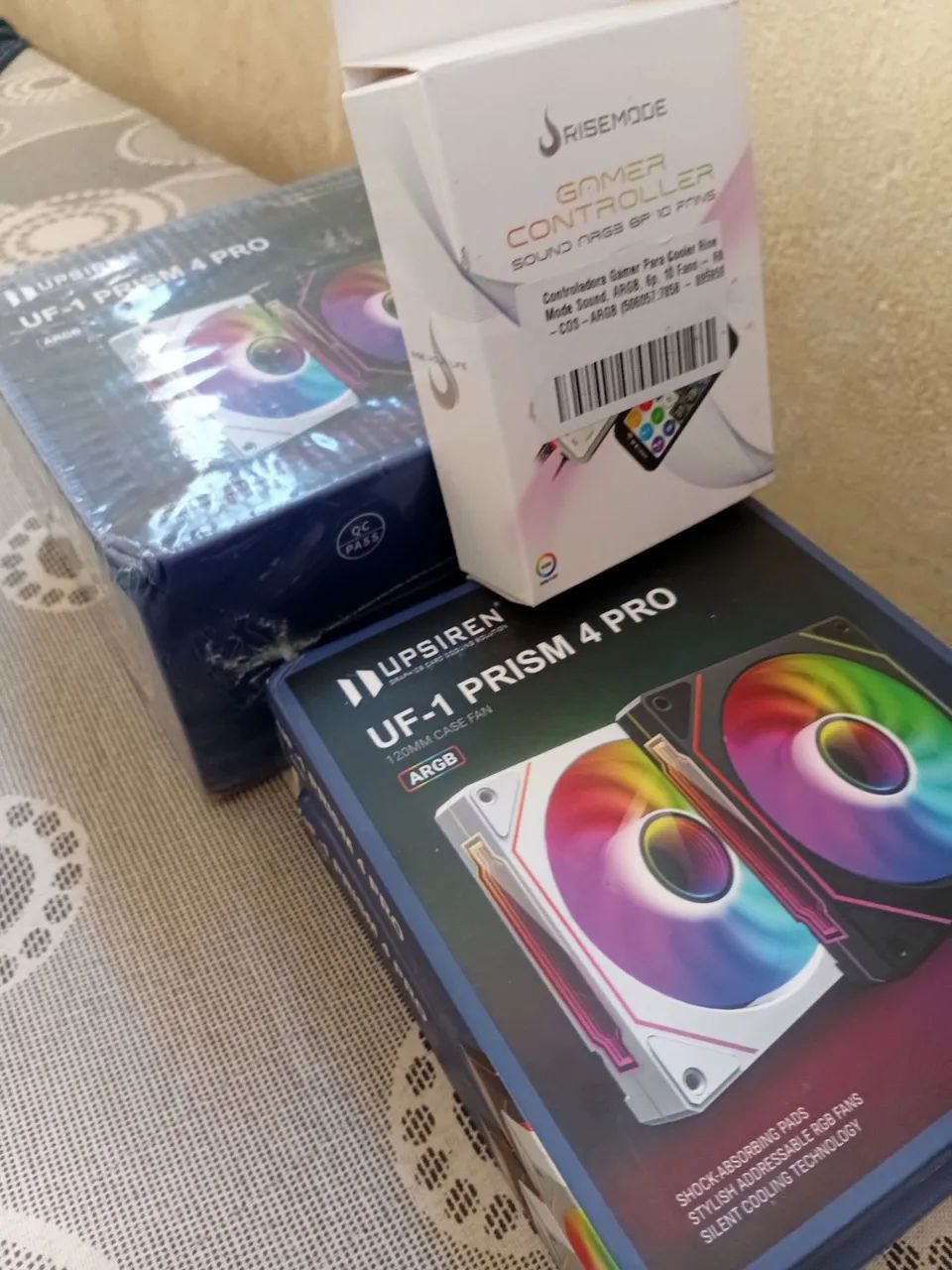 Kit 5 fans argb 120mm branca da marca prisma + controladora argb da Risemode64317620459265121
