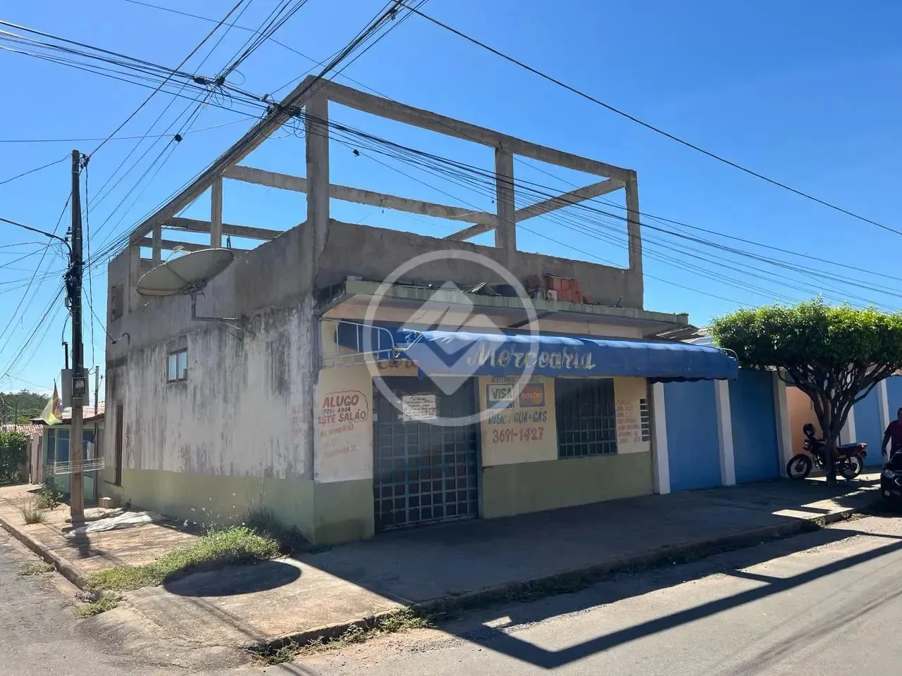 Vende-se casa de 325 m² no bairro Jardim Maringá 2 - 3 quartos sendo 1 suíte - Várzea Gran