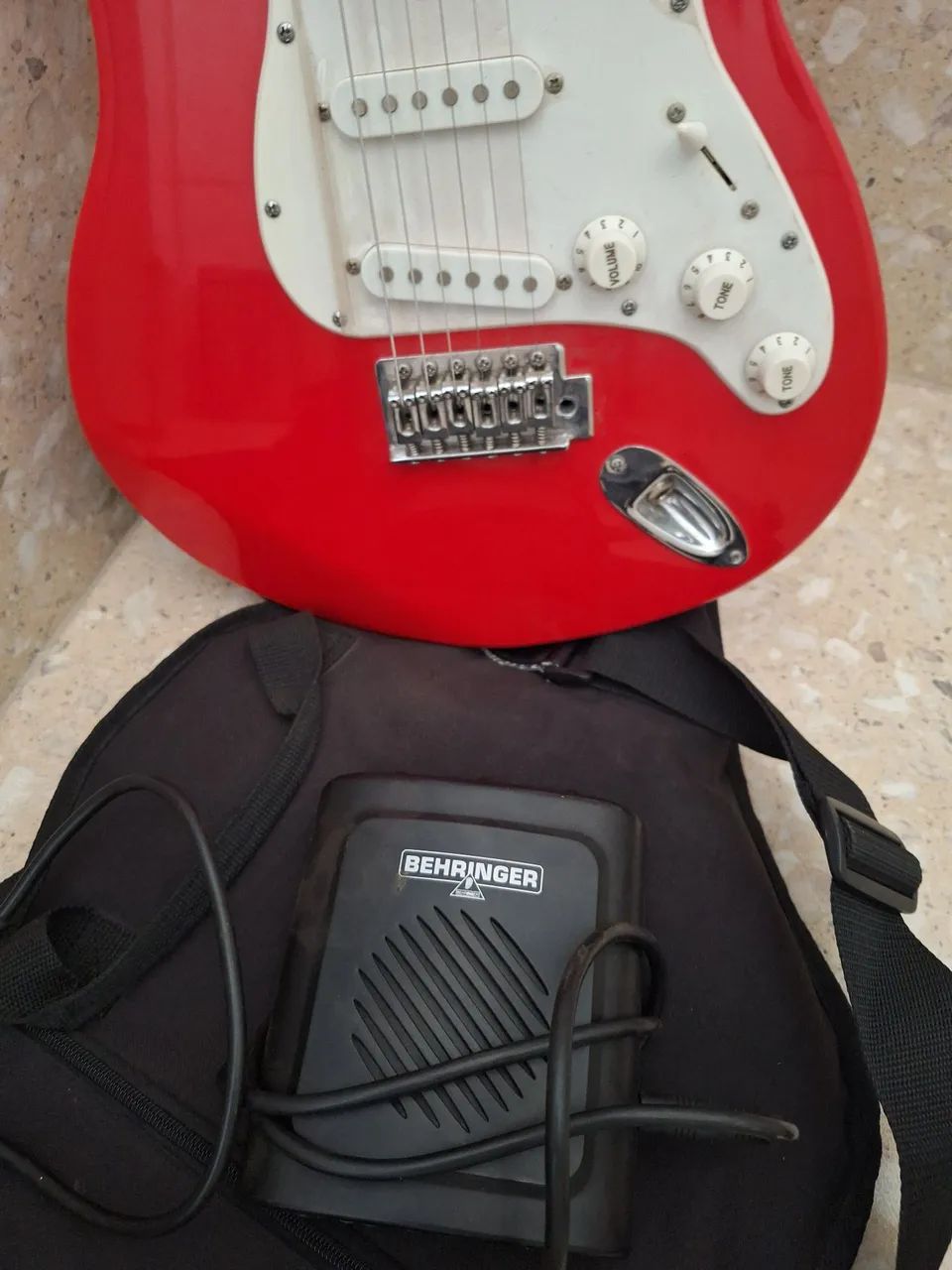 Guitarra Eletrica Beringer  - Foto 3
