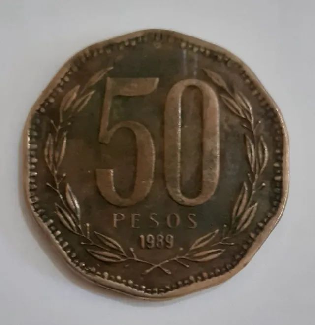 Lote 2 Moedas Chile - 50 Pesos (1989) / 100 Pesos (1981) - Foto 3