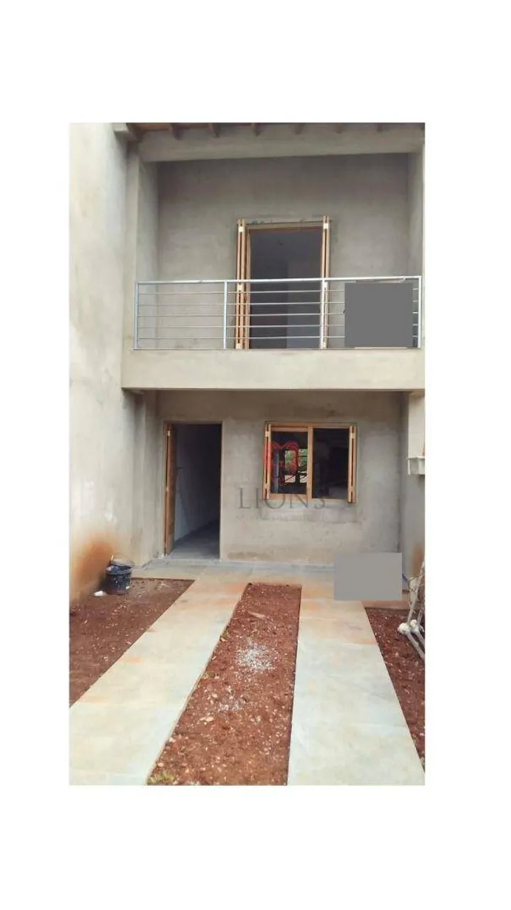 Sobrado com 2 dormitórios à venda, 76 m² por R$ 372.000,00 - Morada do Vale I - Gravataí/R