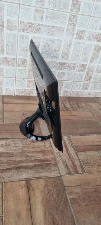 Monitor TV  Samsung  24 pol. 1080 Full HD HDMI vga RS 370 reais  - Foto 5