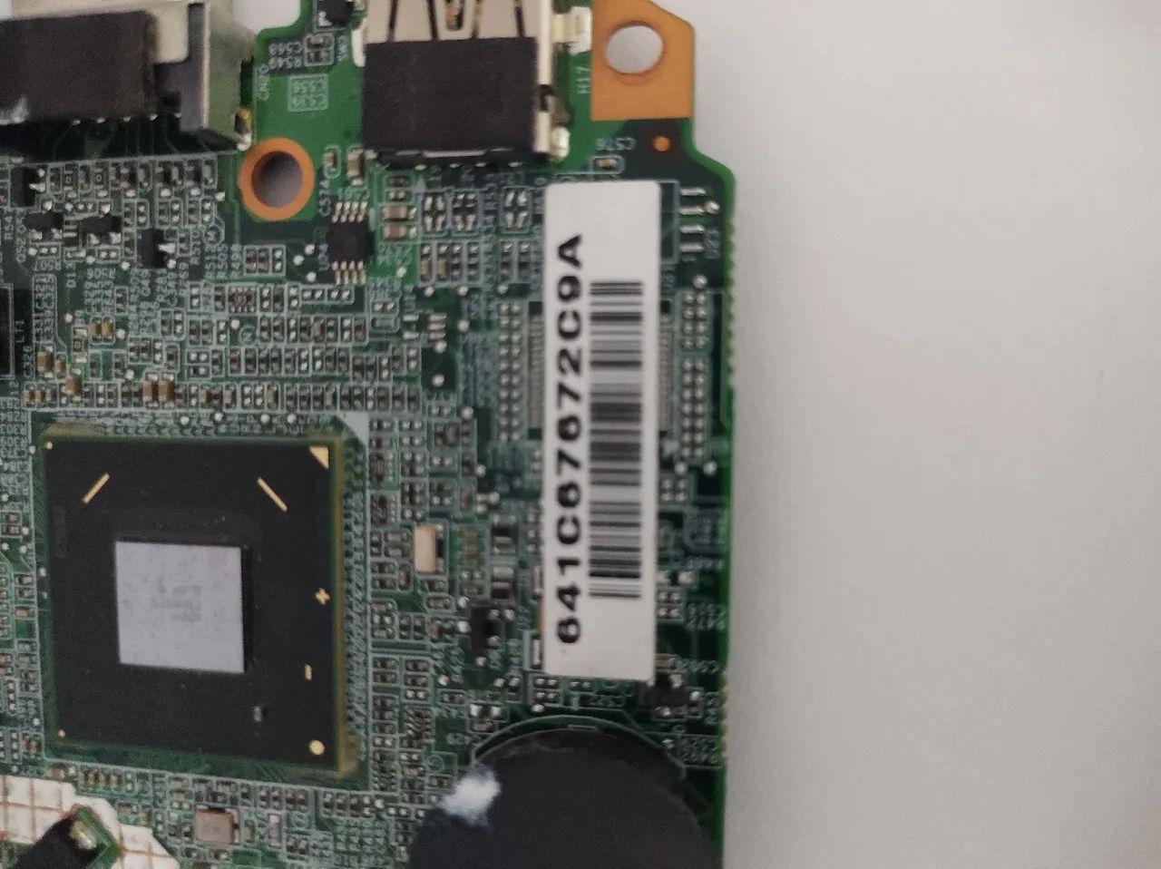 Placa Mãe Notebook Lenovo  com defeito  - Foto 4