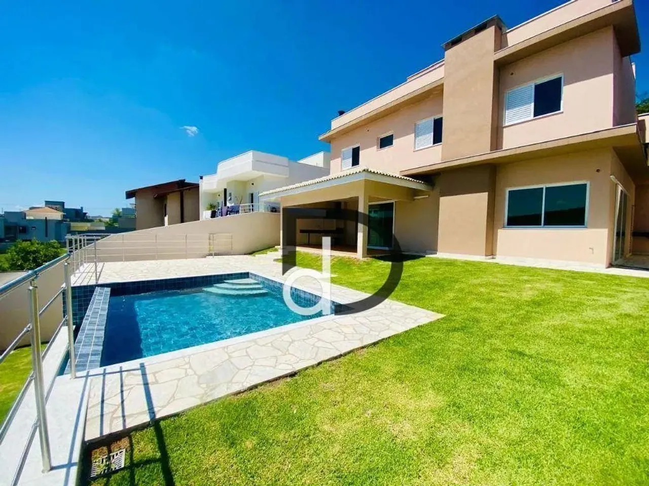 Casa à venda no Condomínio Santa Isabel 1, em Louveira/SP!!