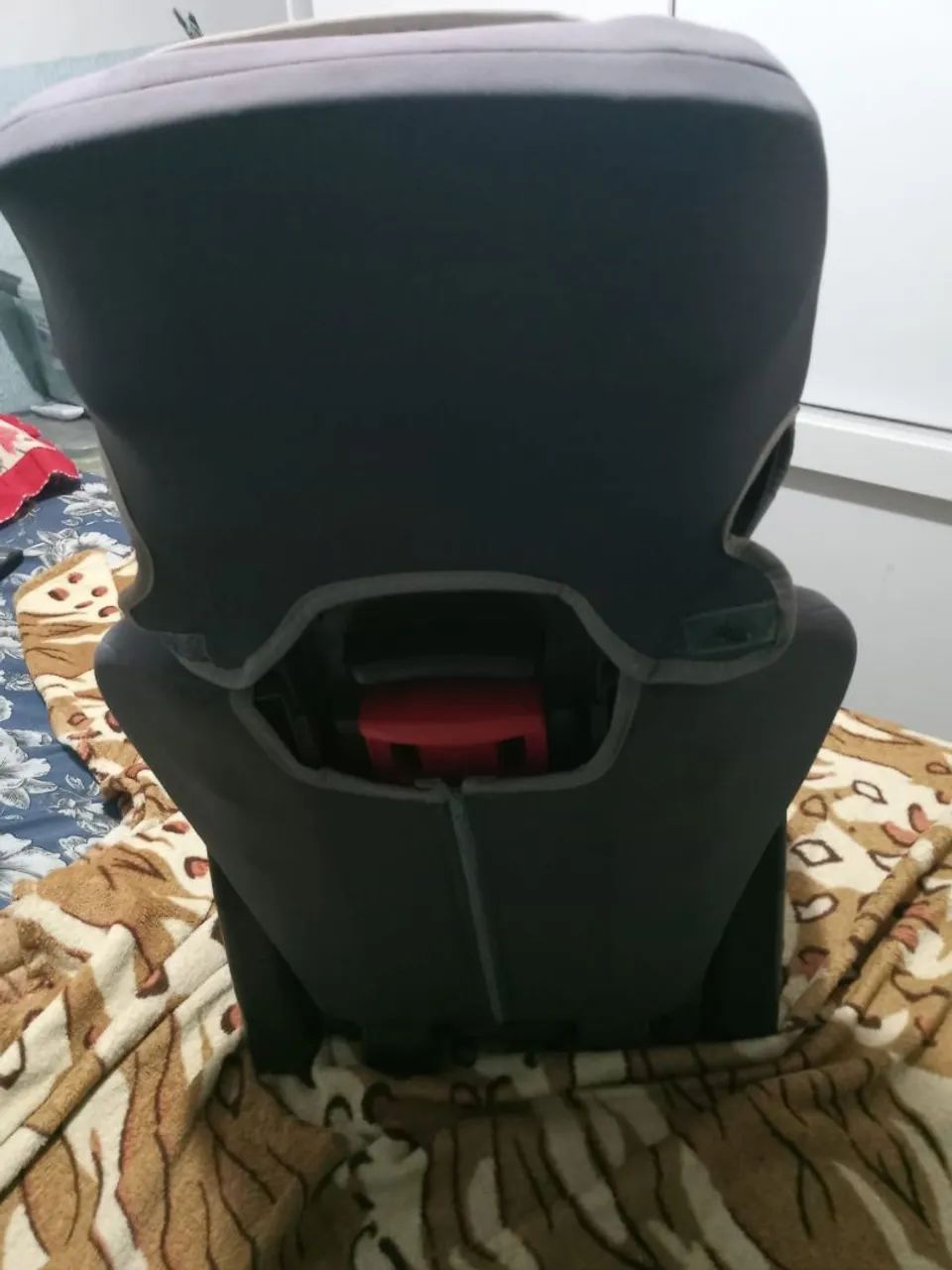 Cadeira de carro que vira assento  - Foto 5