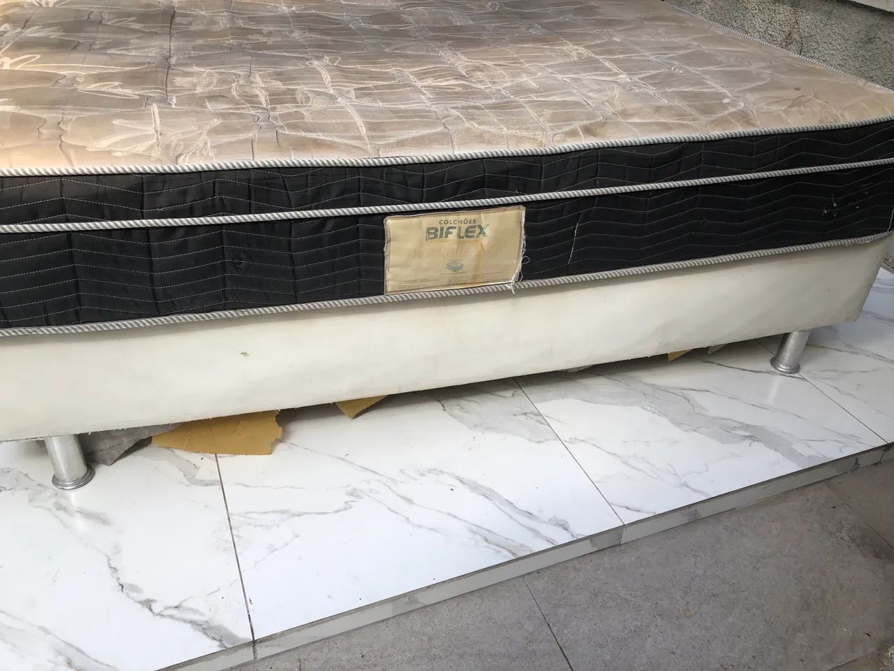 Doação cama de casal 
