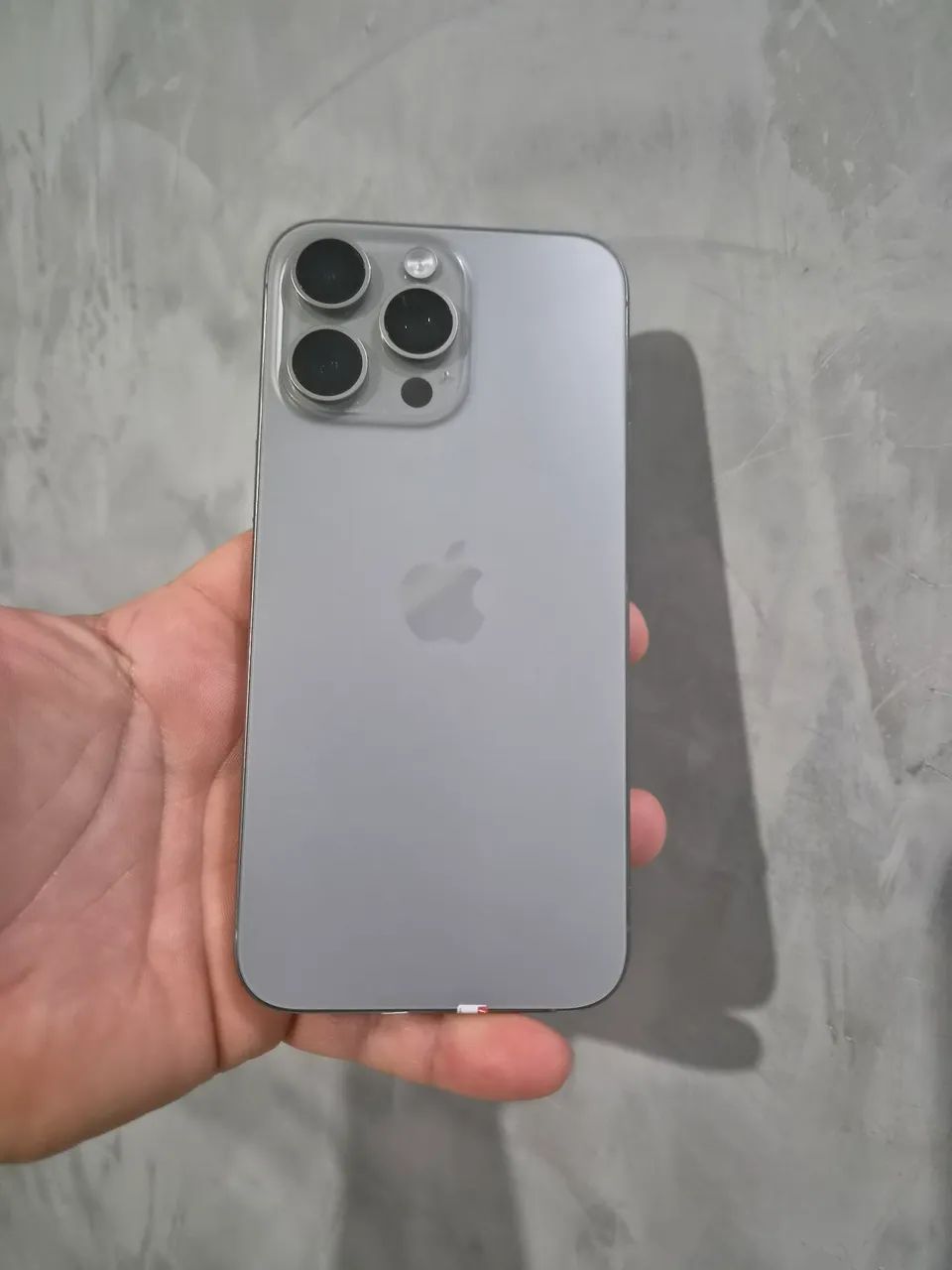 IPHONE 15 PRO MAX  - Foto 2