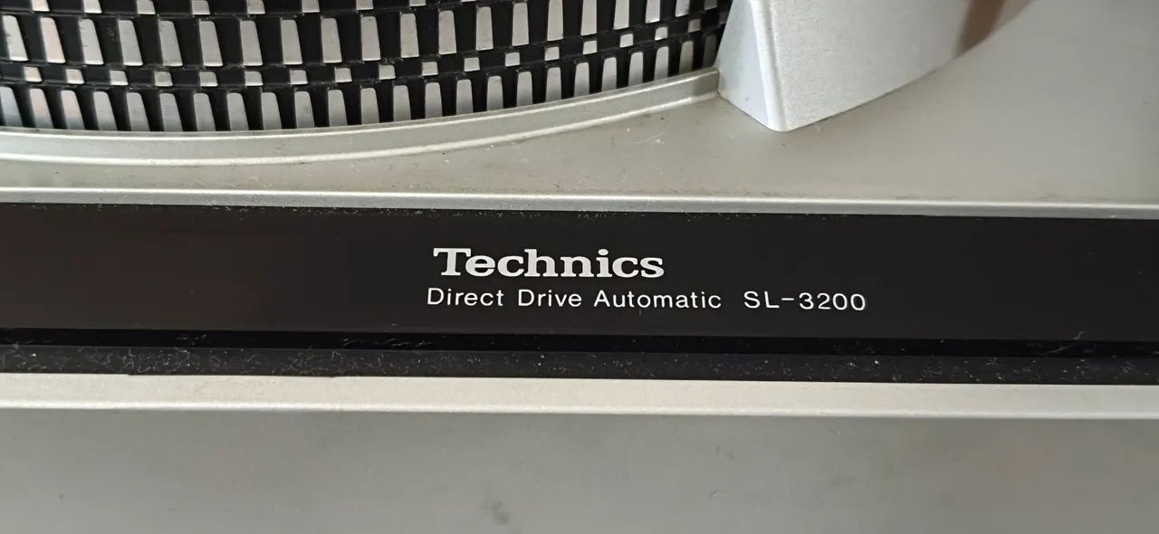 Technics SL-3200