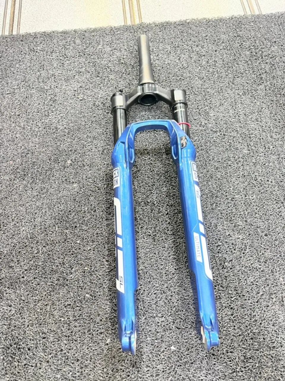 Suspensão rockshox Sid ULTIMATE SL  - Foto 4