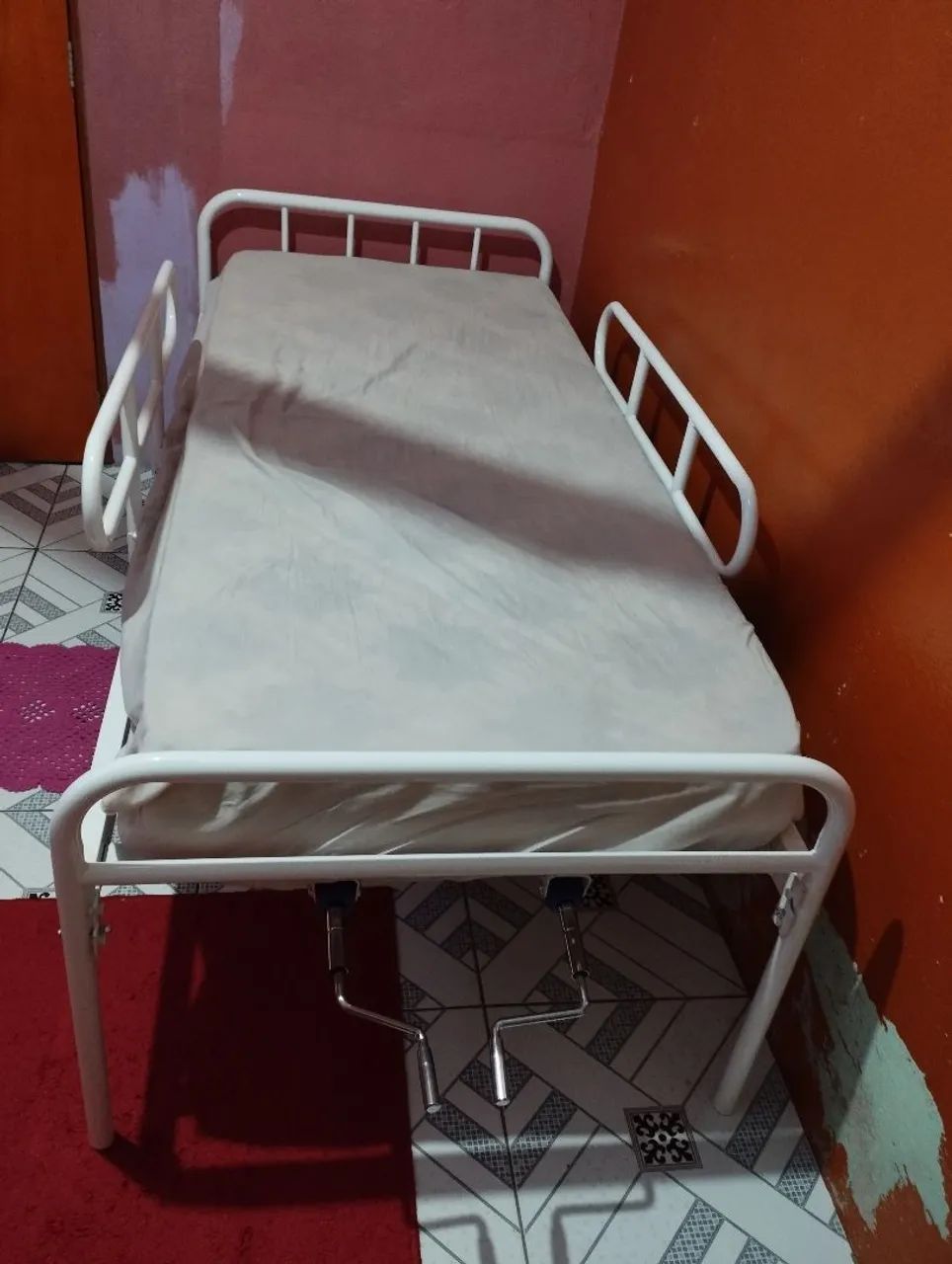 Cama hospitalar  - Foto 3