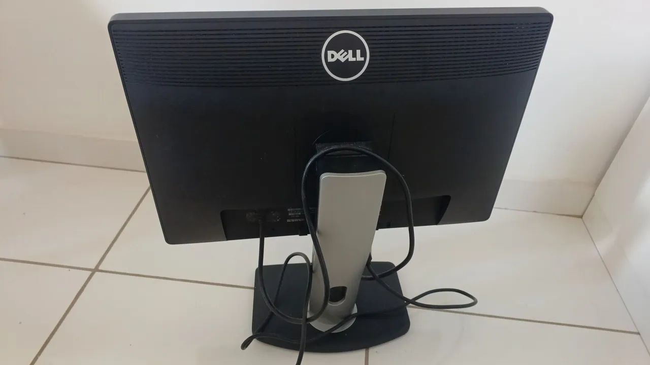 Monitor Led Dell 24 Polegadas Full HD 1080 P  - Foto 2