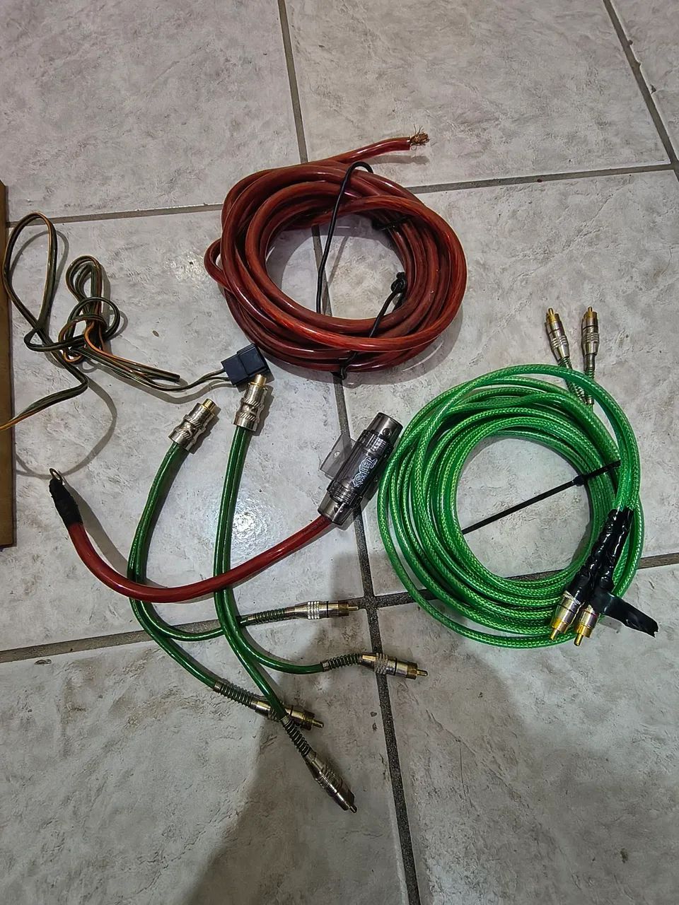 Trio  JBL  de qualidade  - Foto 2