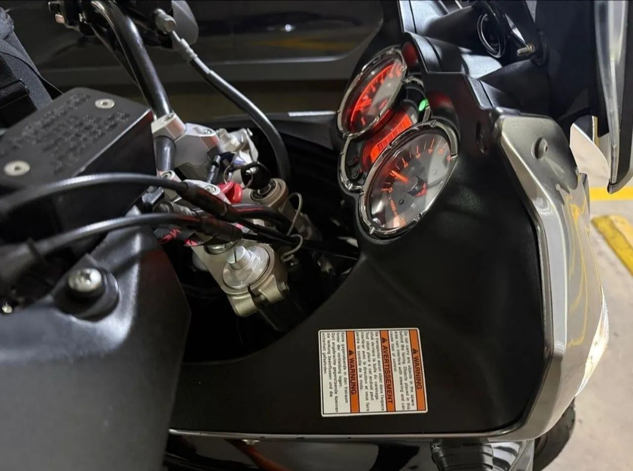 SUZUKI DL 1000 V-STROM - Foto 5