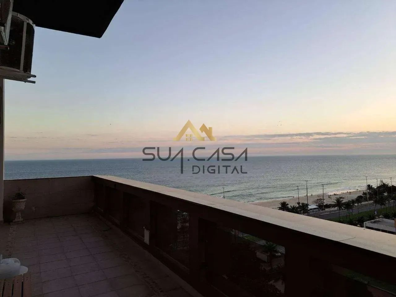 Apartamento vistão mar na Orla da Barra da Tijuca, no condomínio Barramares REF: BAAP3772