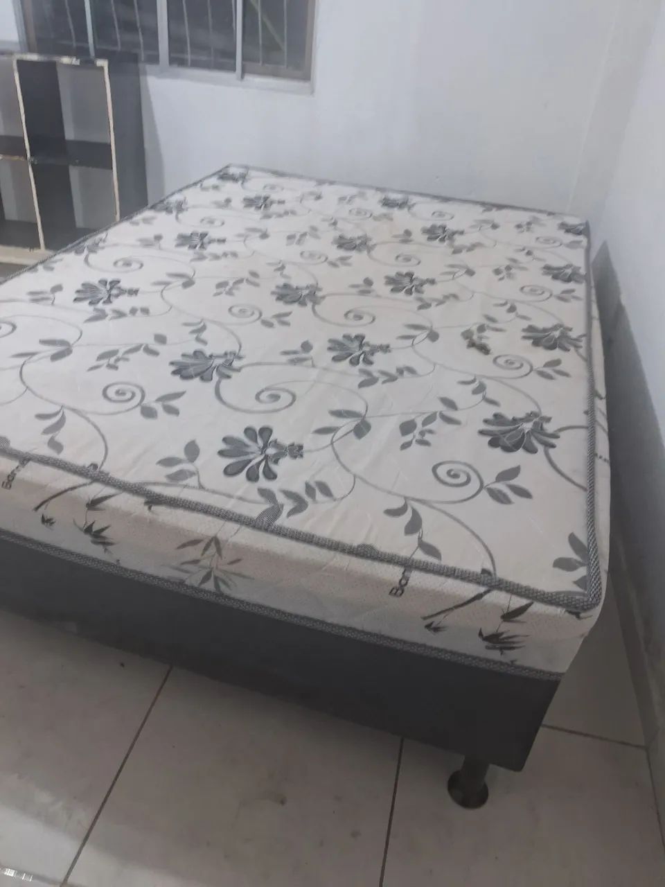 Vendo cama e geladeira  - Foto 2