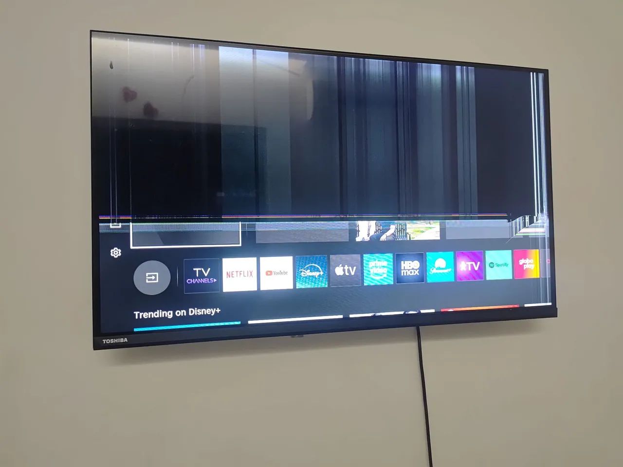 TV TOSHIBA SMART 32 POLEGADAS 
