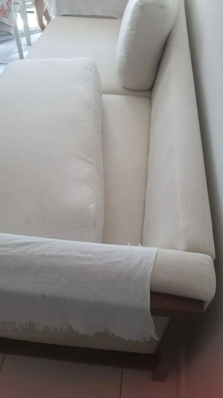Sofá lindo novíssimo  - Foto 3