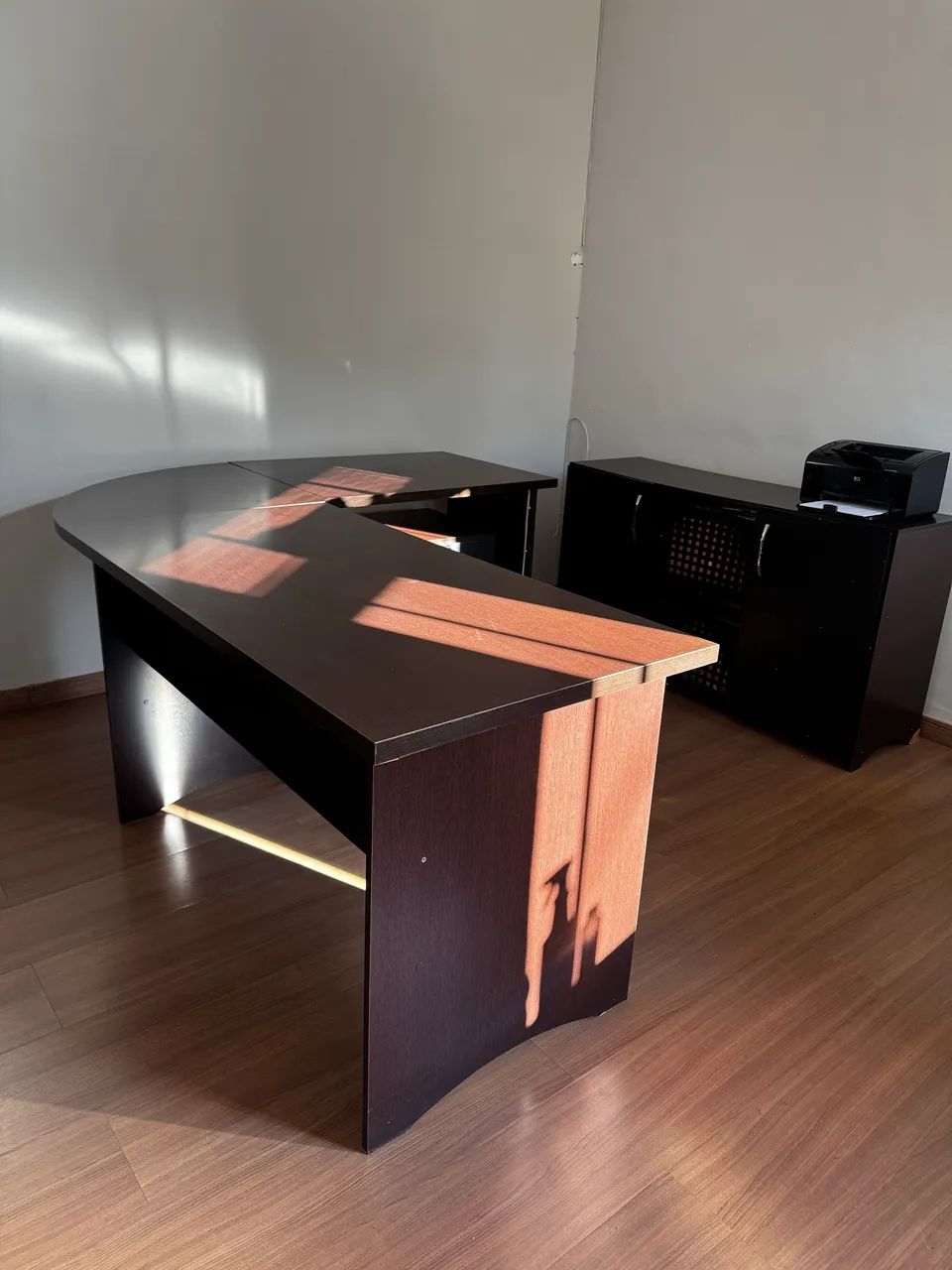 VENDO MESA EM L + BALCÃO  - Foto 5