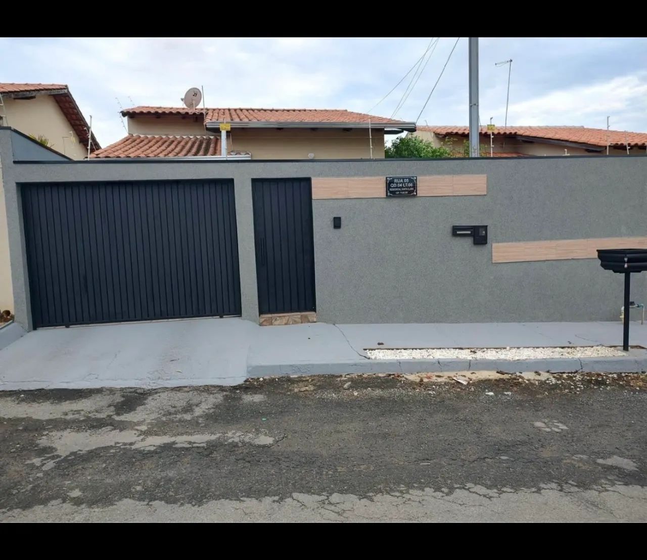 Casa a venda na região do CPA 