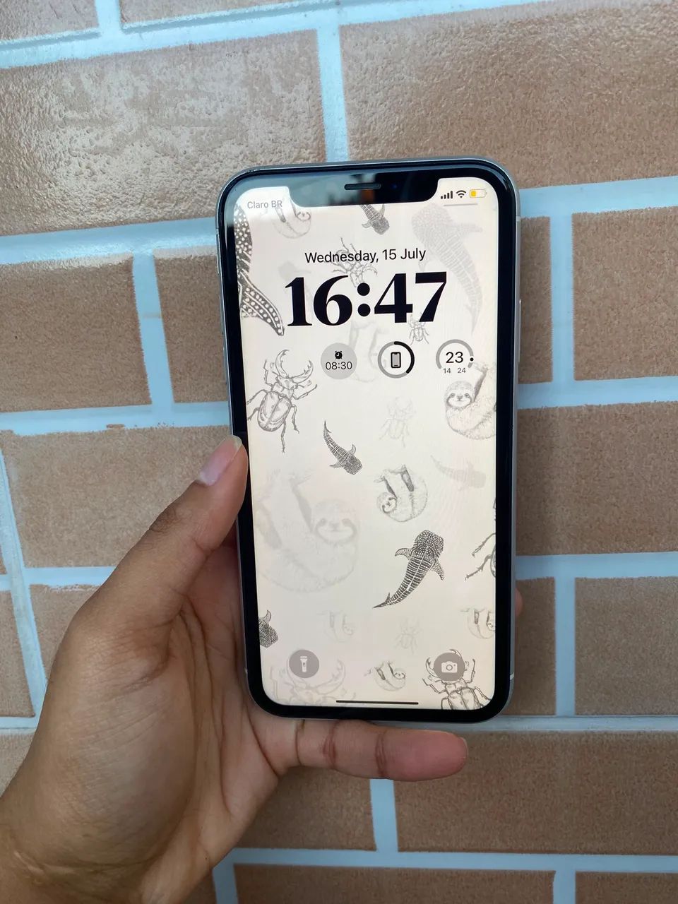 Iphone XR funcionando ótimo estado + caixa + capinha  - Foto 2
