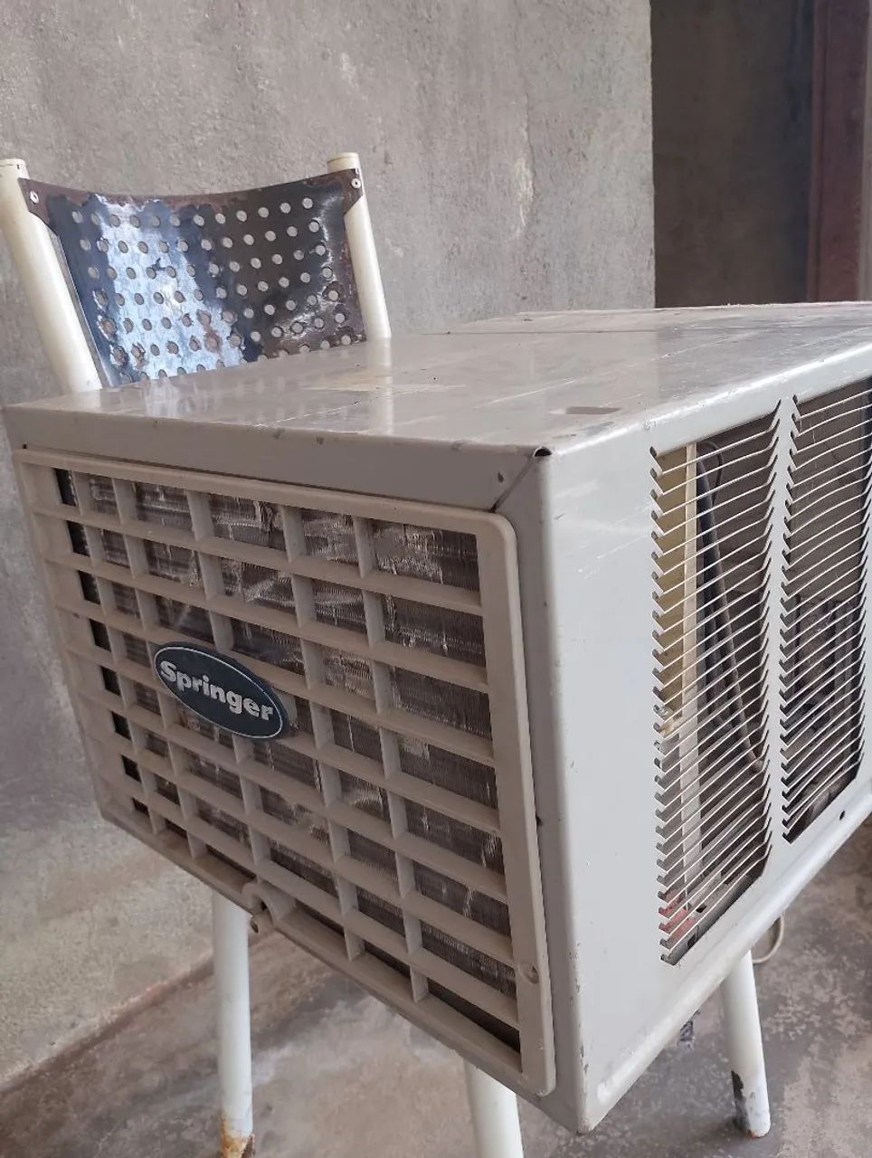 Ar-condicionado com defeito
