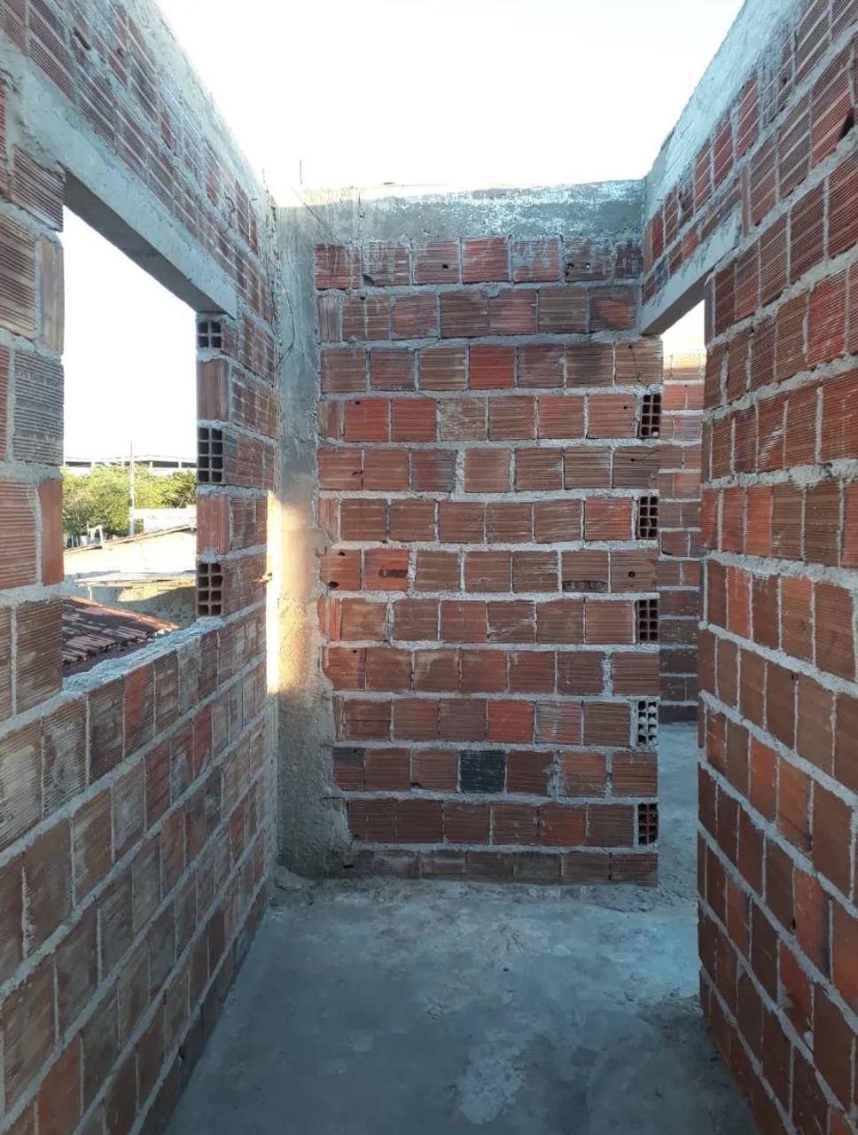 Vendo casa com 1º andar - Foto 2