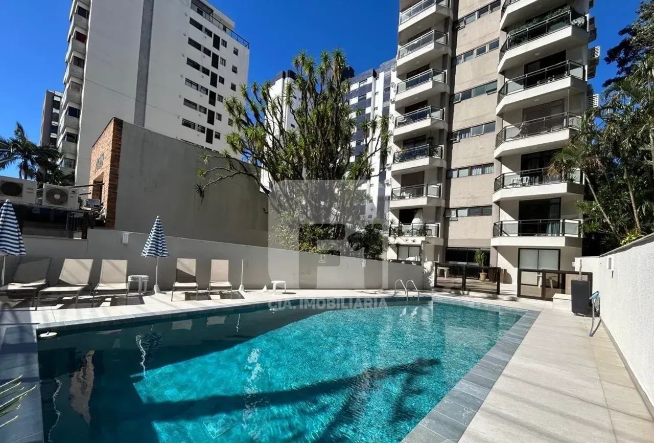 Apartamento de 3 quartos com 144m² à venda no Centro de Florianópolis. - Foto 2