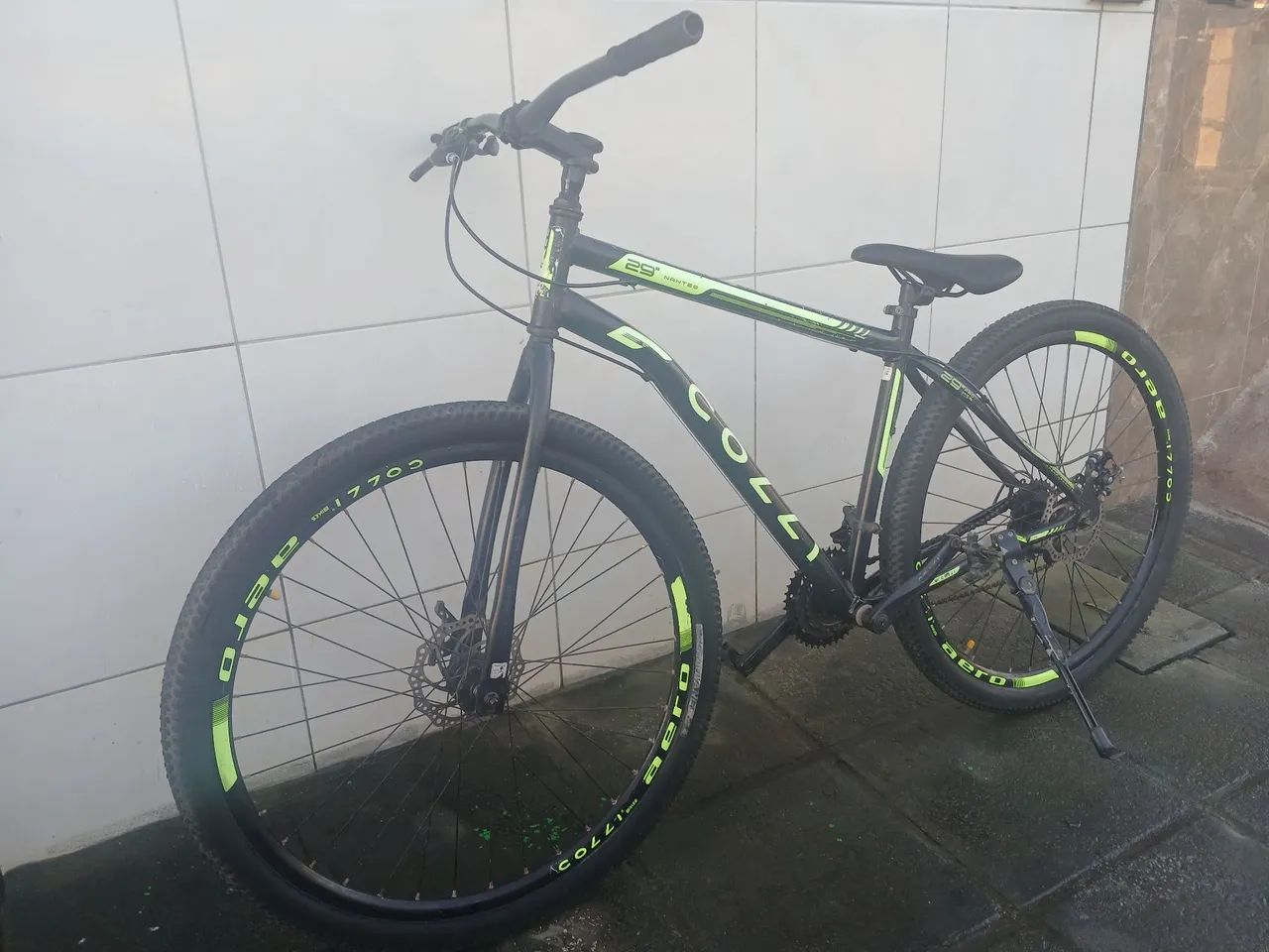 Bicicleta aro 29 COLLI