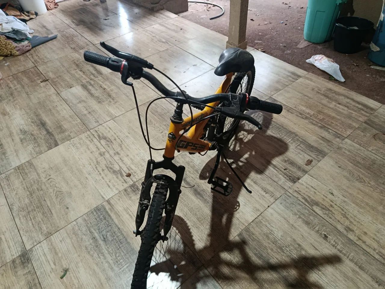 Bicicleta aro 20 18 marchas com amortecedor traseiro  - Foto 2