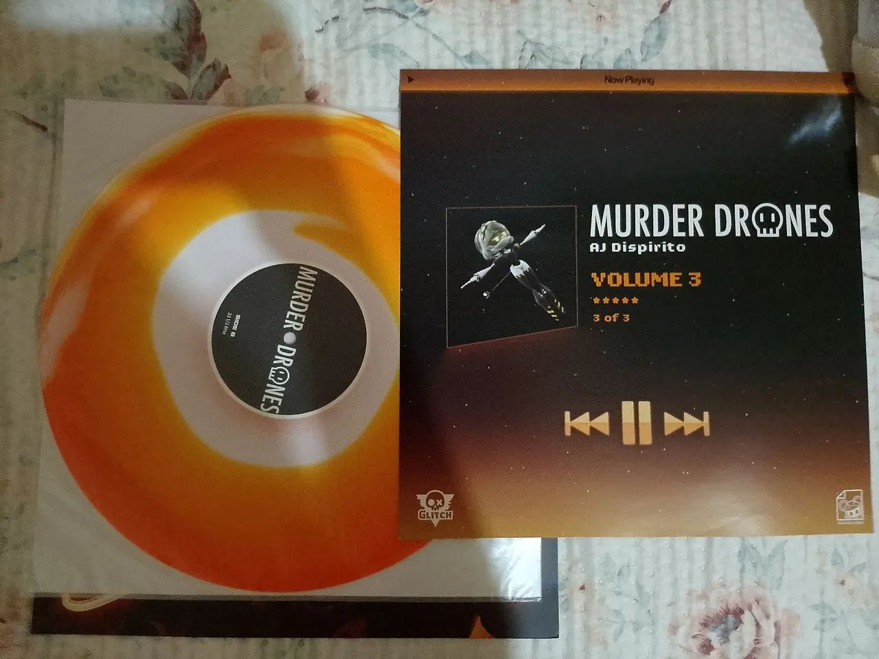 Murder Drones Vol. 3 - Disco de vinil oficial - Foto 3