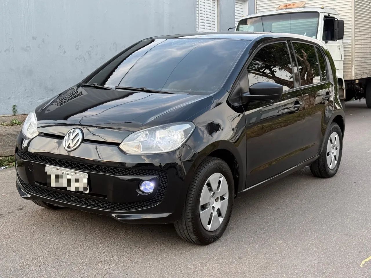 Volkswagen Up! 1.0 TOTAL FLEX 12V 5P 2015