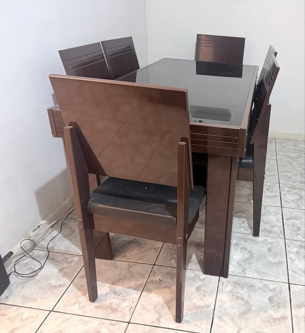 Mesa com 6 cadeiras - Foto 2