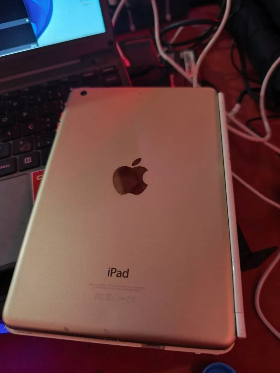 iPad mini 3 16gb mais top case Logitech  - Foto 3