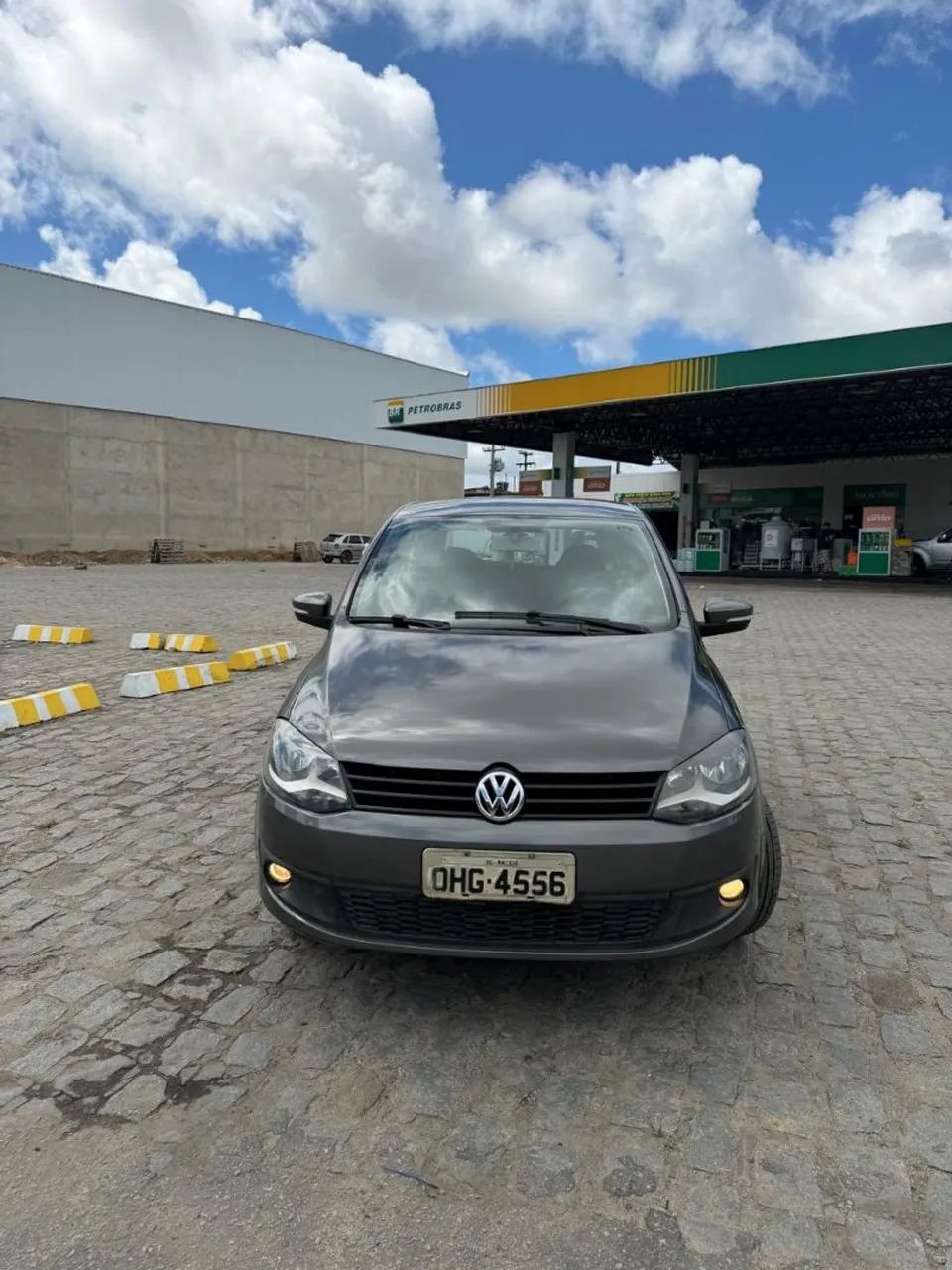 Volkswagen Fox Fox 1.0 Mi Total Flex 8V 5p 2013